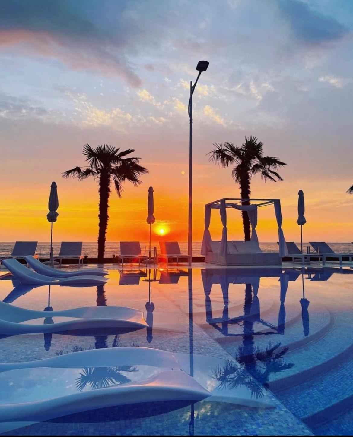 Cемейный Номер С Балконом На 4 Чел Dreamland Oasis Chakvi Bagian luar foto
