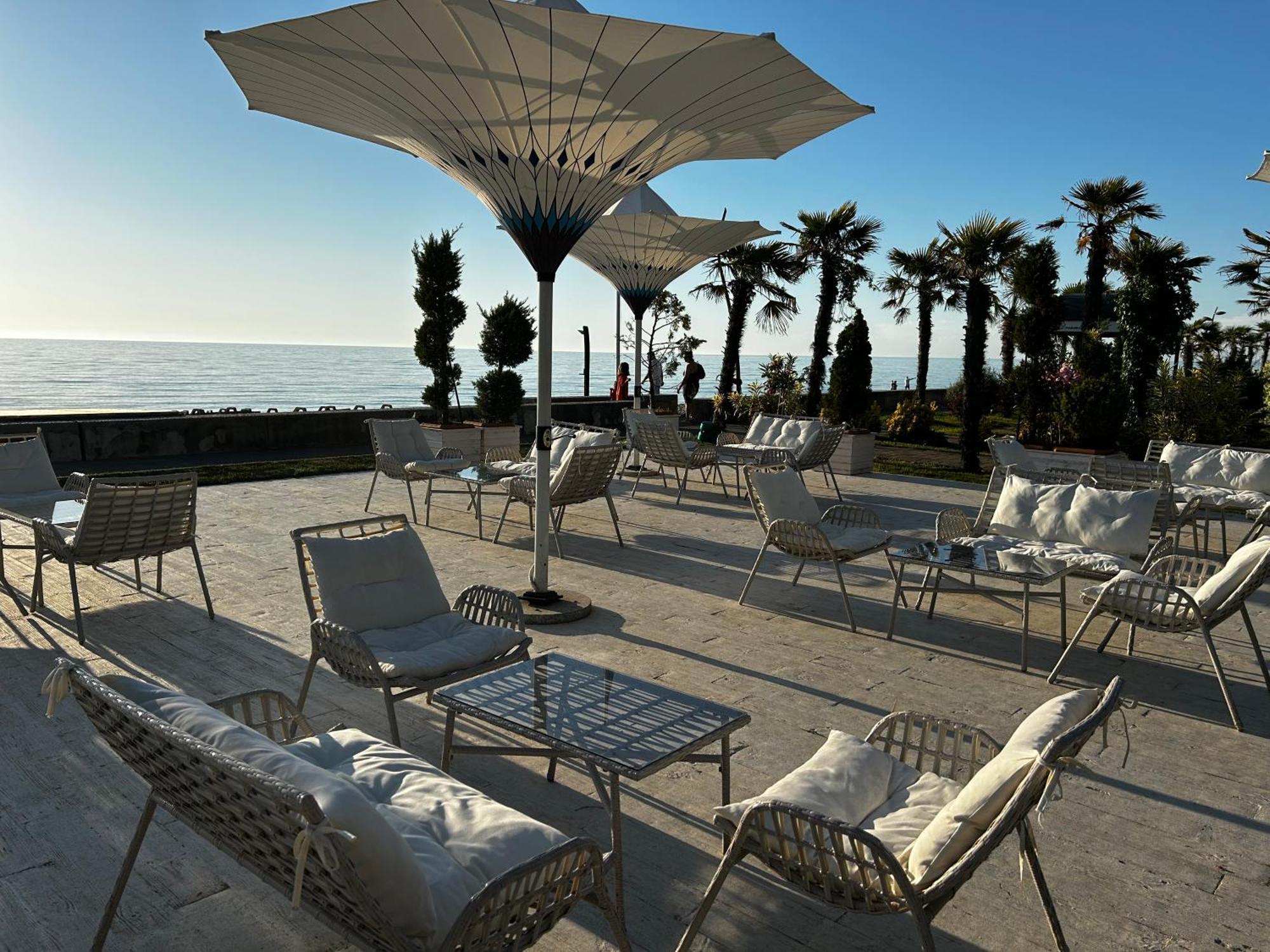 Cемейный Номер С Балконом На 4 Чел Dreamland Oasis Chakvi Bagian luar foto