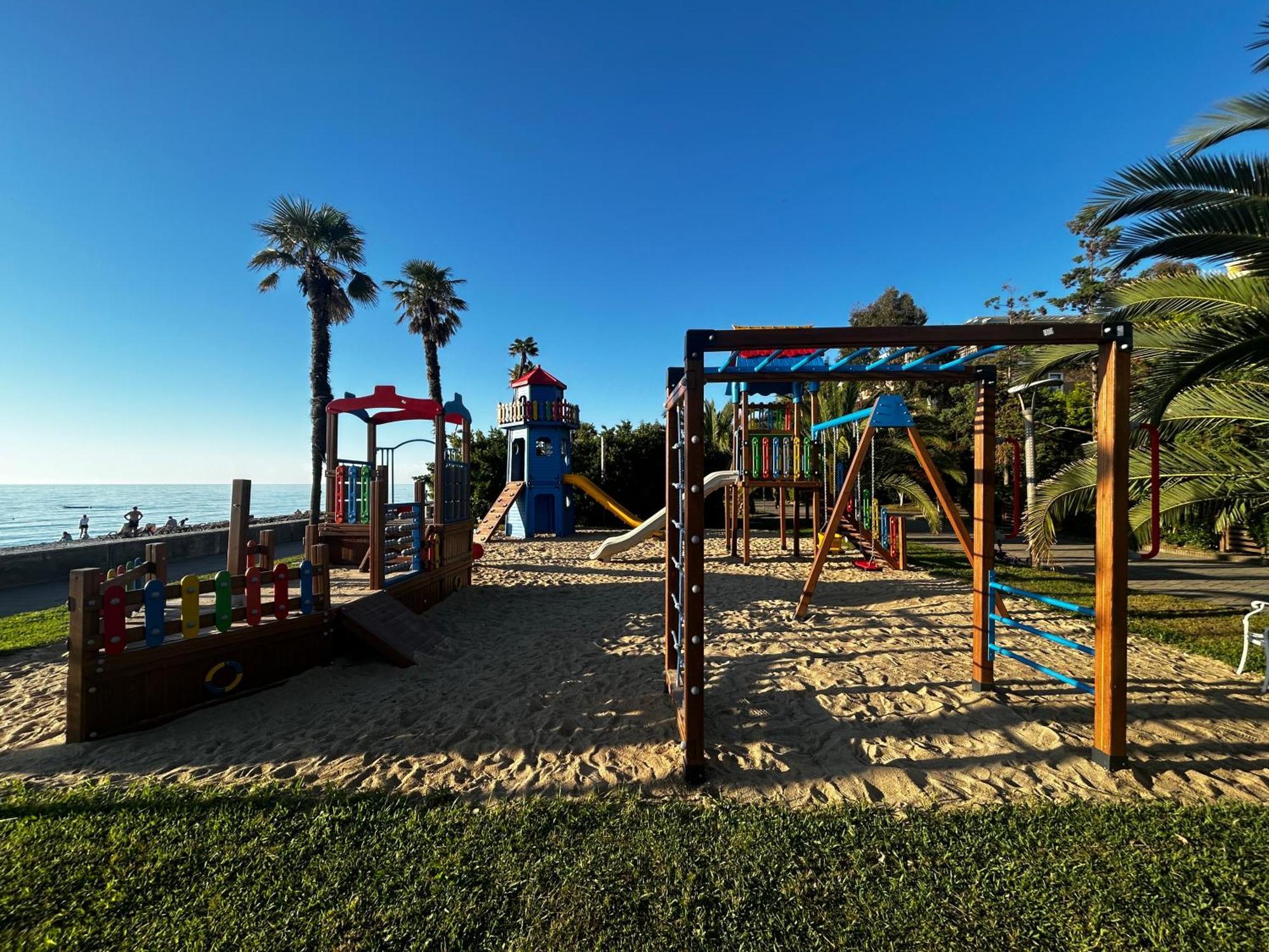 Cемейный Номер С Балконом На 4 Чел Dreamland Oasis Chakvi Bagian luar foto