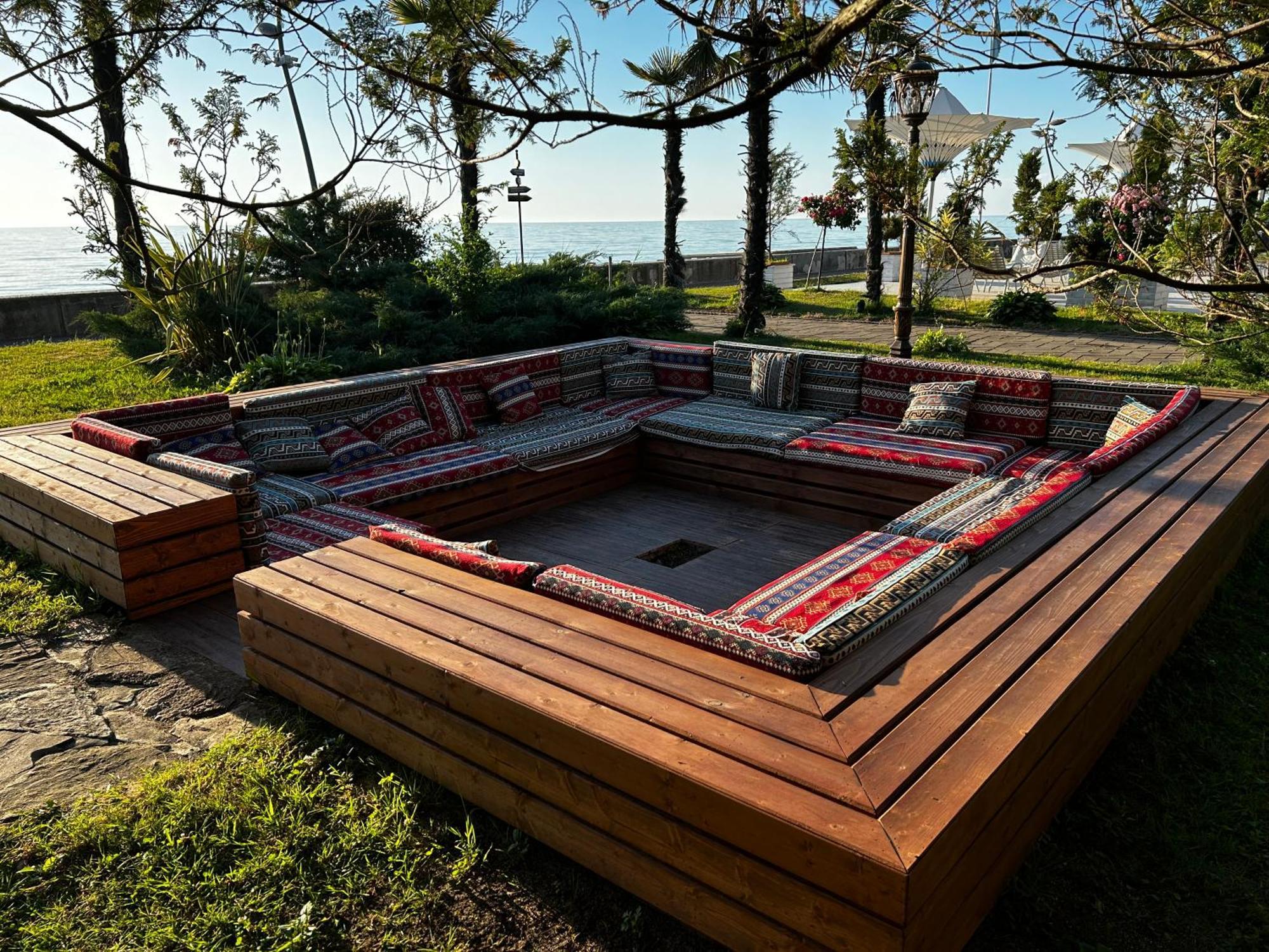 Cемейный Номер С Балконом На 4 Чел Dreamland Oasis Chakvi Bagian luar foto